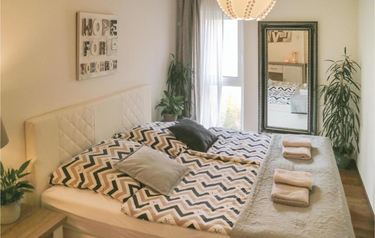 Gorgeous Apartment In Barth With Kitchen エクステリア 写真