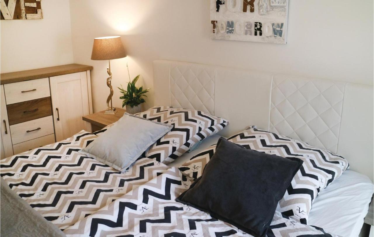 Gorgeous Apartment In Barth With Kitchen エクステリア 写真